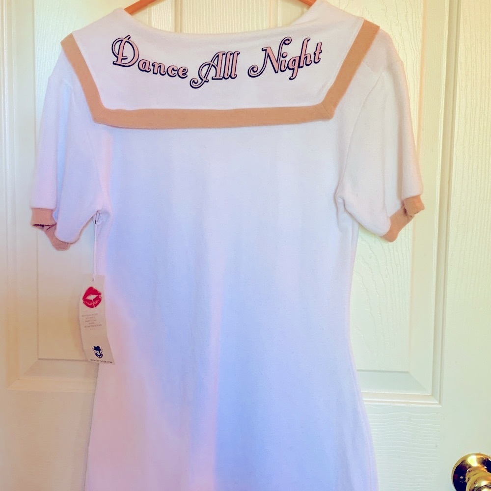 WILDFOX Couture Sailor V Neck